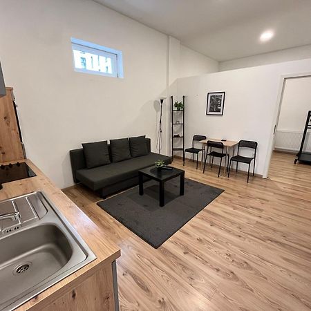 Apartment Central 10A 40Qm Wi-Fi Free Parking Calm Back House Dortmund Buitenkant foto