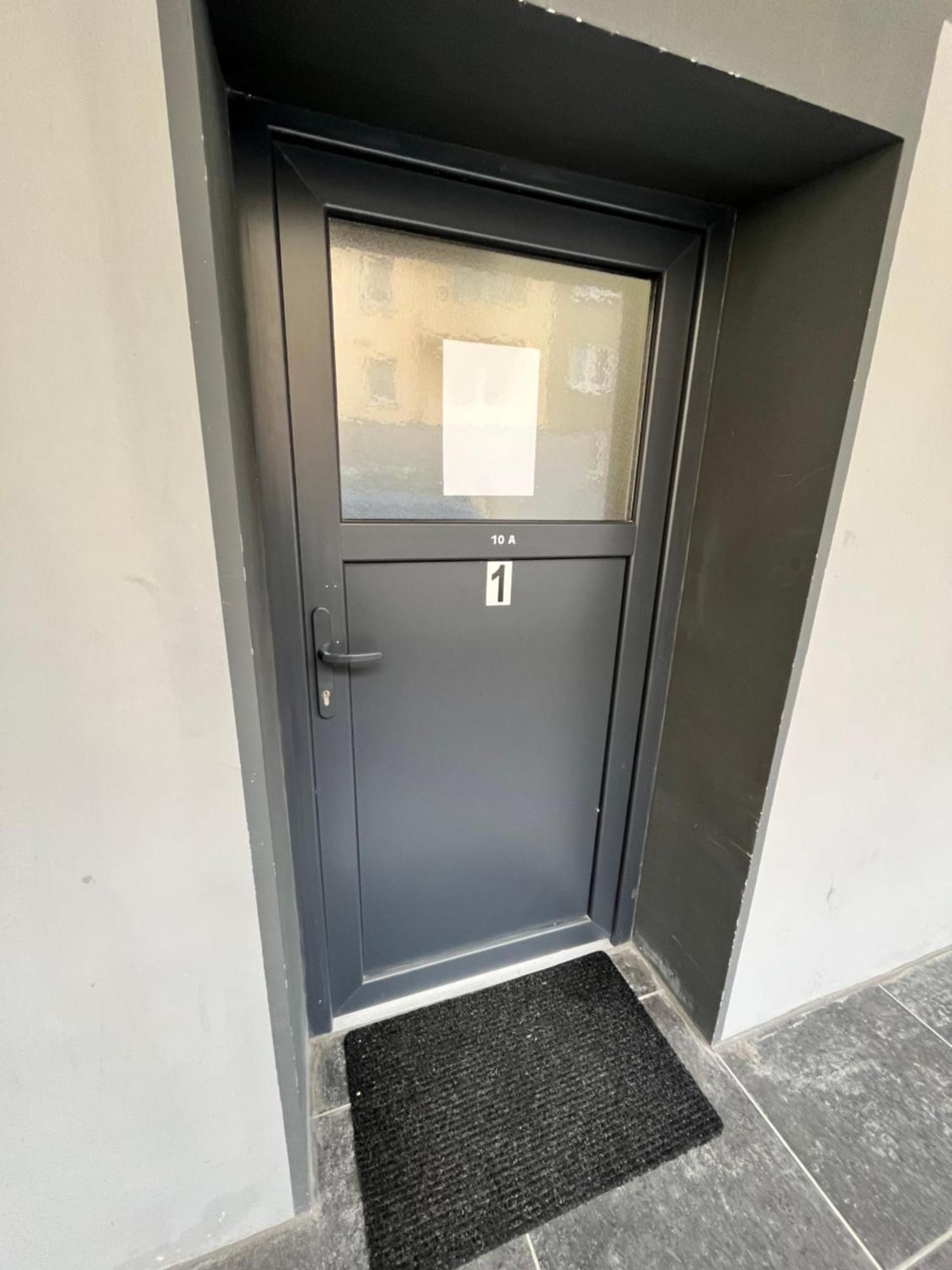 Apartment Central 10A 40Qm Wi-Fi Free Parking Calm Back House Dortmund Buitenkant foto